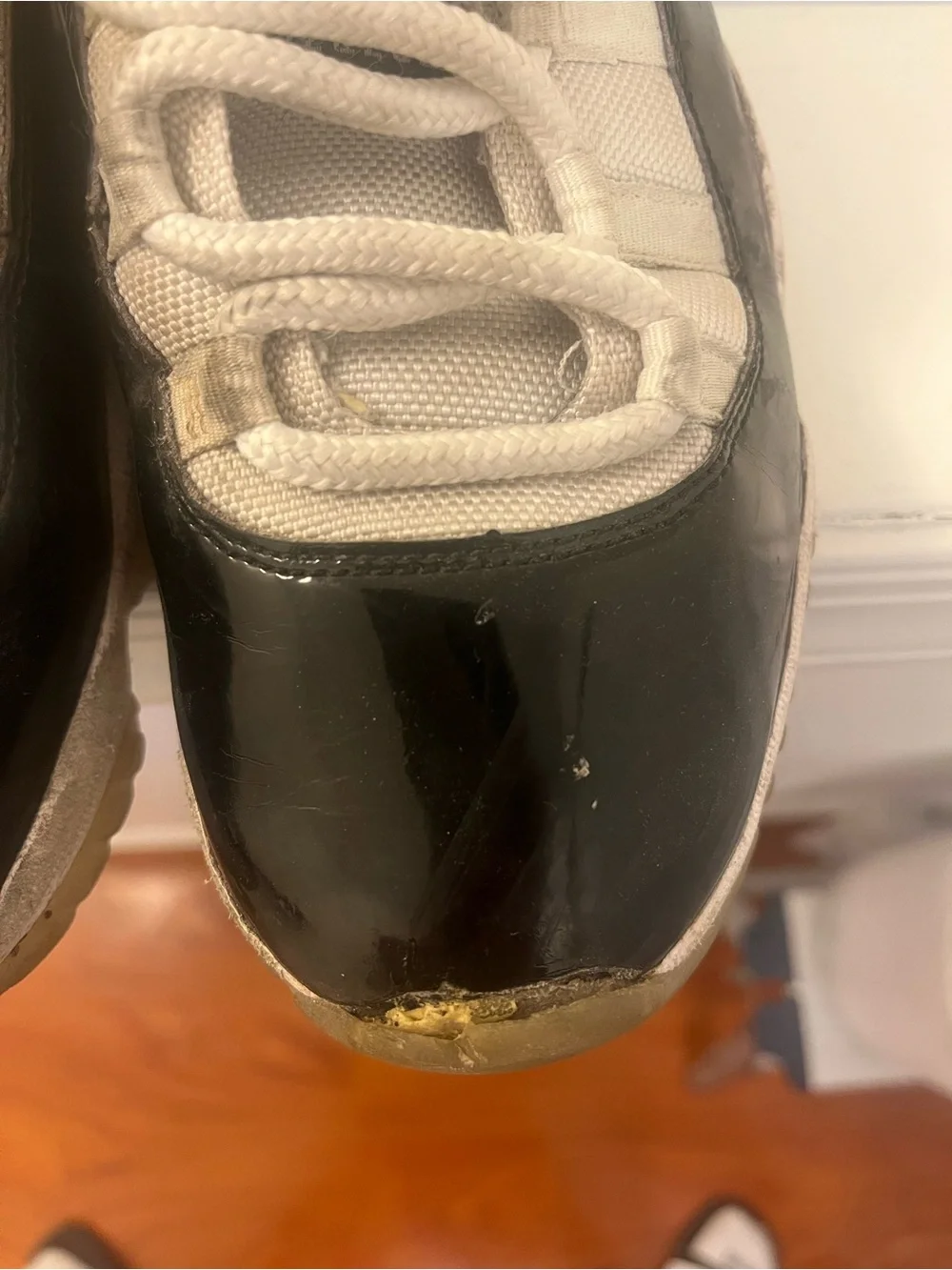 Beat up Jordan 11s. Size 9.